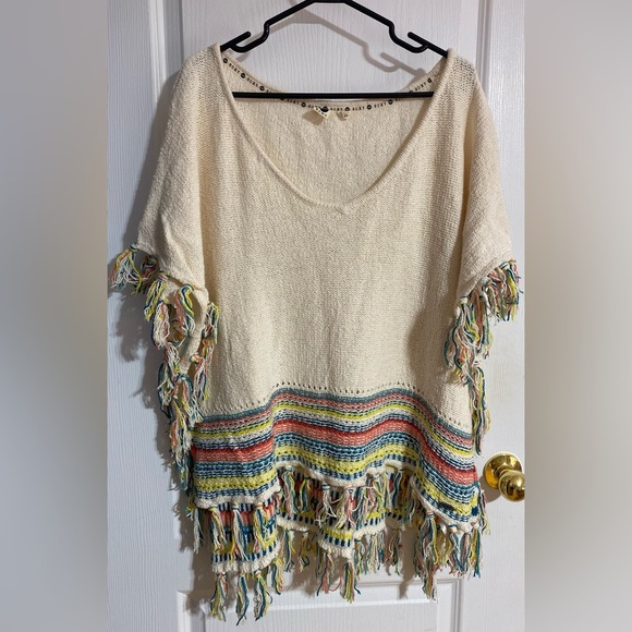 Roxy Knit Serene Morning Fringed High Low Colourful Coastal Poncho Medium/Large - Picture 7 of 15